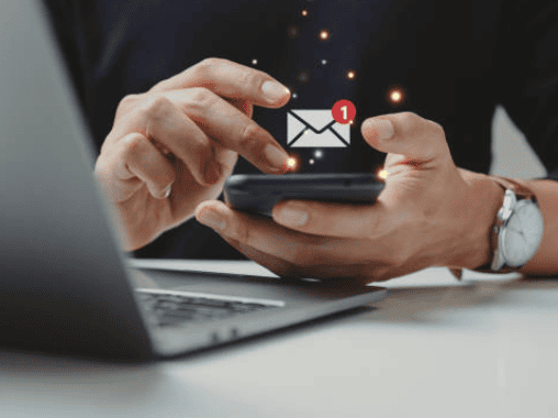 Toujours connecté grâce à vos médaillons